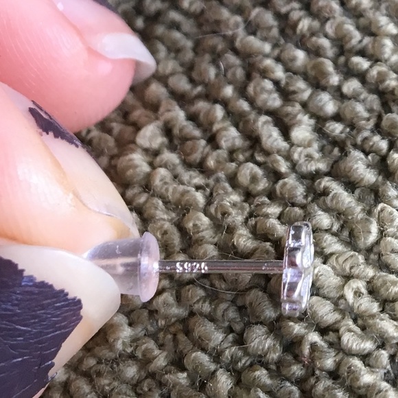 Four Leaf Clover Sterling Silver Earrings Irish - Picture 8 of 8